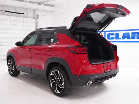New 2026 Chevrolet TrailBlazer RS FWD image 9