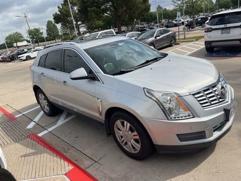 Used 2014 Cadillac SRX Luxury w/ Driver Awareness Package image 3