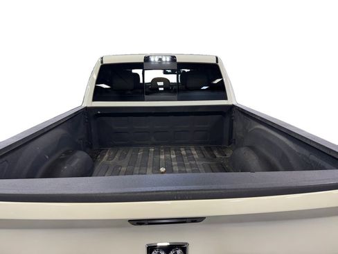 Used 2018 RAM 3500 Laramie Longhorn w/ Longhorn Southfork Package AWD/4WD image 18