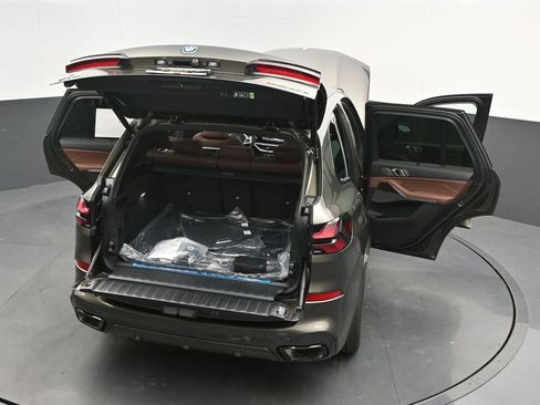 New 2026 BMW X5 xDrive50e AWD/4WD image 57