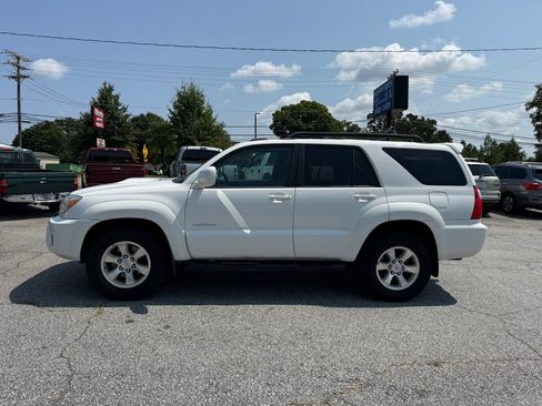 Used 2006 Toyota 4Runner Sport RWD image 4