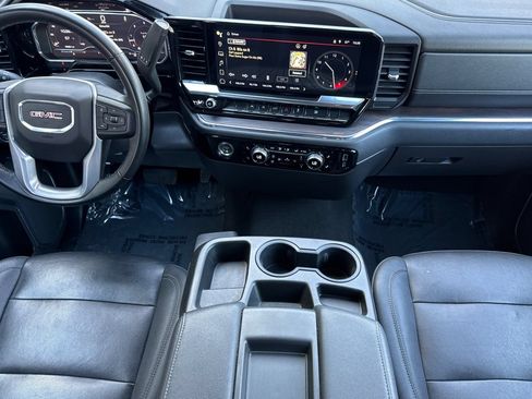 Used 2024 GMC Sierra 1500 SLT AWD/4WD image 14