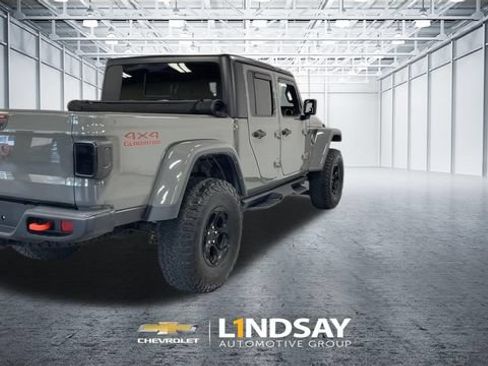 Used 2021 Jeep Gladiator Mojave AWD/4WD image 9