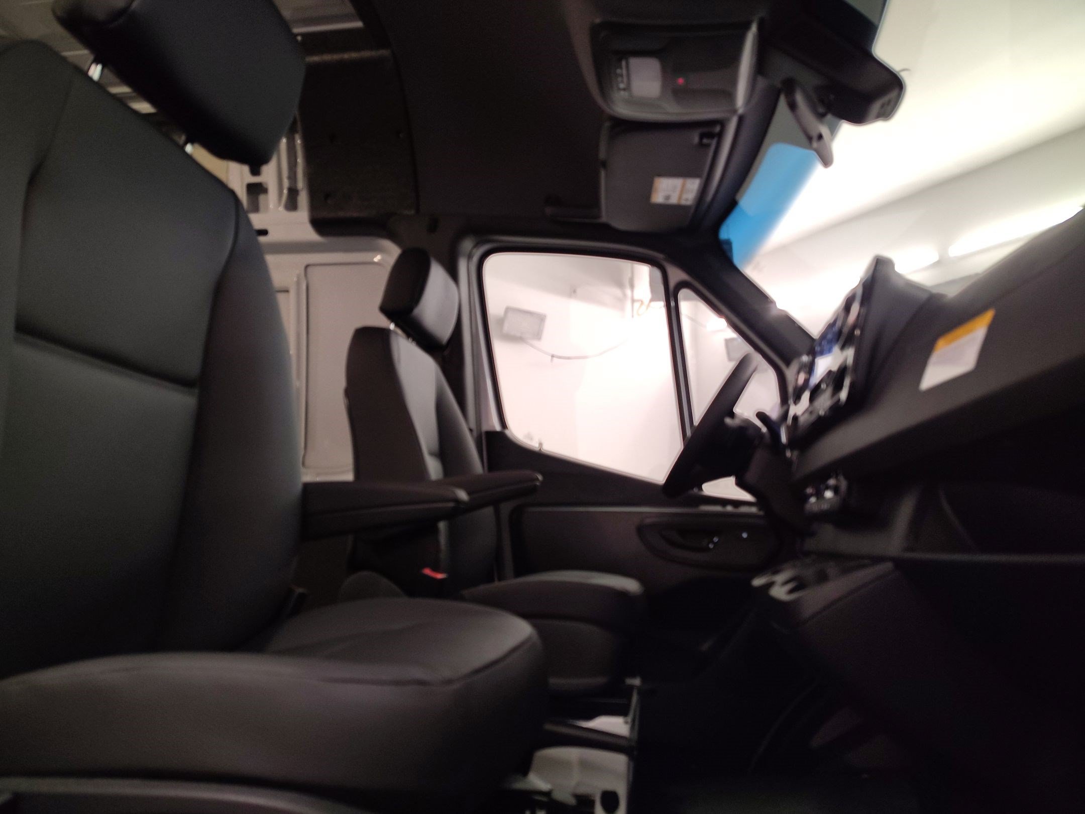 Used 2026 Mercedes-Benz Sprinter 2500 image 29