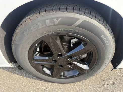 Used 2023 Chevrolet Malibu LS w/ LPO, Floor Liner Package FWD image 12