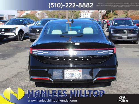 Used 2024 Hyundai Sonata SEL w/ Convenience Package image 8