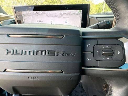 Used 2024 GMC Hummer EV 3X w/ Omega Edition AWD/4WD image 18