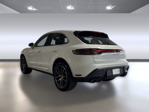 Used 2023 Porsche Macan S AWD/4WD image 3