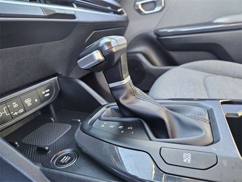 Used 2025 Kia K4 EX image 24