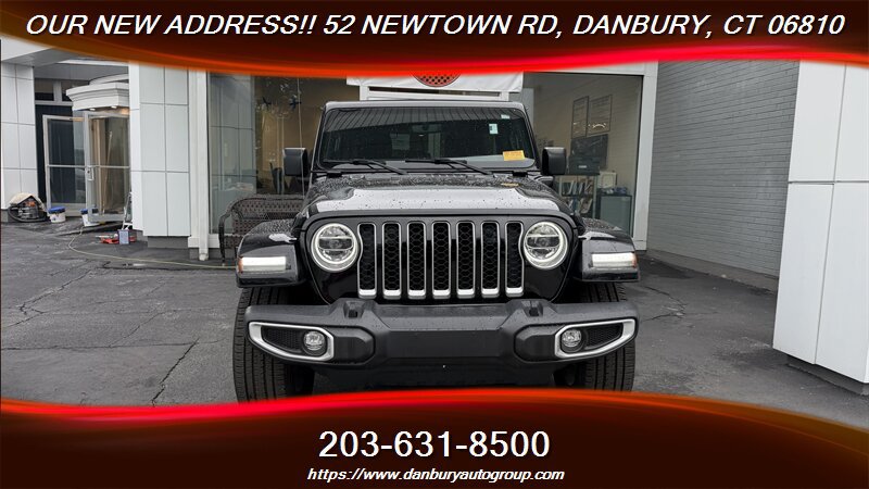 Used 2021 Jeep Wrangler Unlimited Sahara w/ Cold Weather Group AWD/4WD image 8