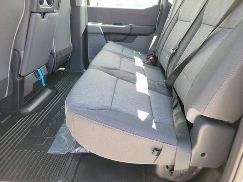 New 2025 Ford F250 XL w/ FX4 Off-Road Package image 7