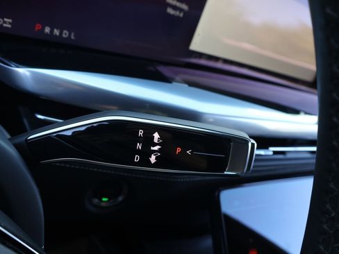 Certified 2025 Cadillac Escalade Sport w/ Touring Package image 32