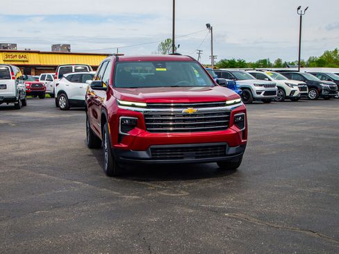 New 2026 Chevrolet Traverse LT AWD/4WD image 10