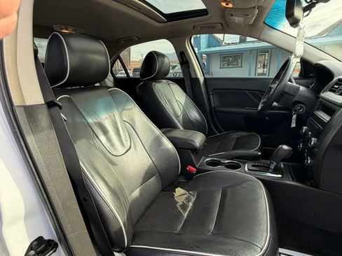 Used 2012 Ford Fusion SEL image 16
