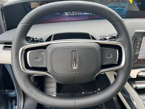 New 2026 Lincoln Nautilus Premier AWD/4WD image 28