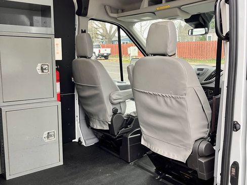 Used 2018 Ford Transit 250 148 Medium Roof image 19