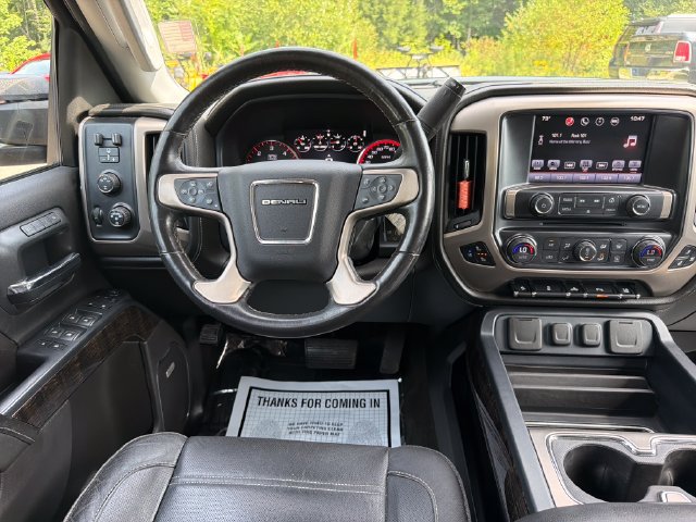 Used 2016 GMC Sierra 2500 Denali w/ Driver Alert Package AWD/4WD image 15