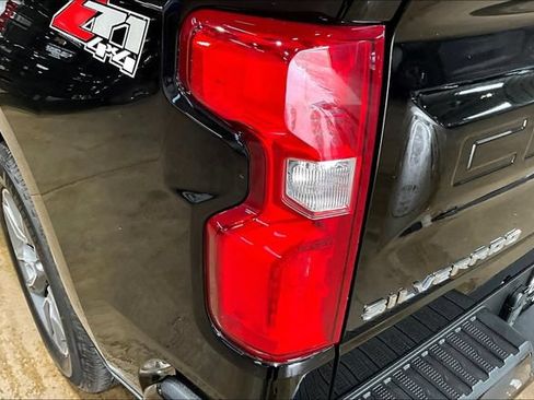 Used 2020 Chevrolet Silverado 1500 RST w/ True North Edition AWD/4WD image 22