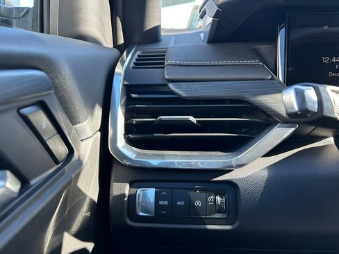 New 2026 GMC Acadia Elevation AWD/4WD image 21