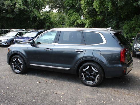Used 2024 Kia Telluride S w/ S Sunroof Package AWD/4WD image 5