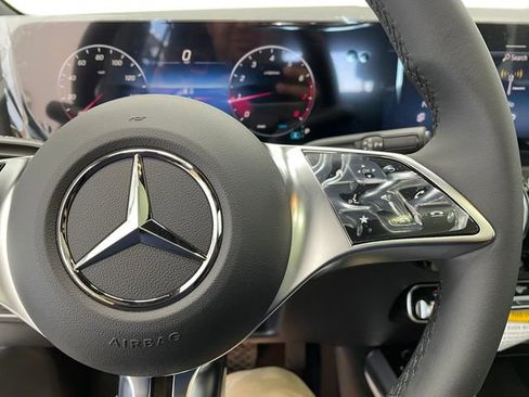 New 2026 Mercedes-Benz GLA 250 image 24