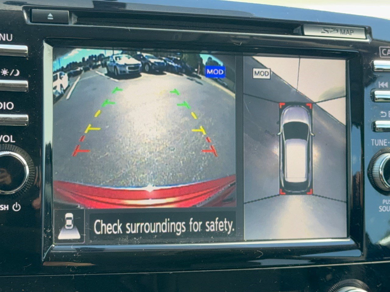 Used 2015 Nissan Murano Platinum w/ Platinum Technology Package FWD image 24