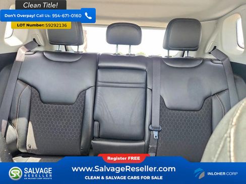 Used 2020 Jeep Compass Latitude w/ Popular Equipment Group FWD image 13