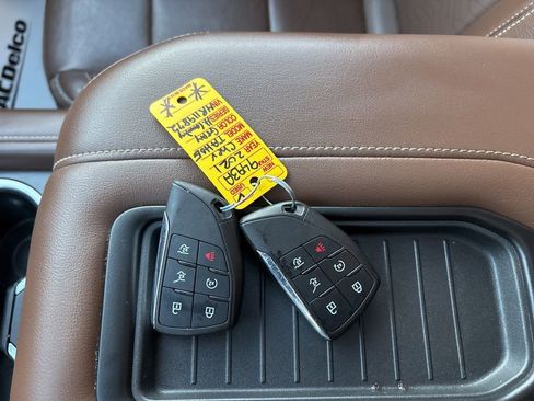 Certified 2021 Chevrolet Tahoe High Country w/ Premium Package image 49