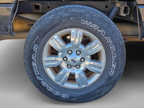 Used 2011 Ford F150 XLT image 20