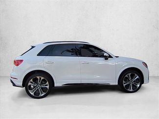 Used 2021 Audi Q3 2.0T Premium w/ Convenience Package AWD/4WD video 4