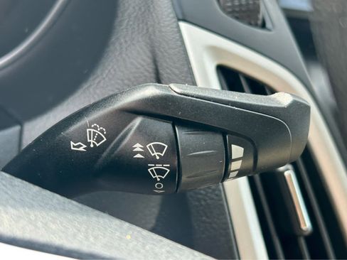 Used 2014 Ford Focus SE image 14