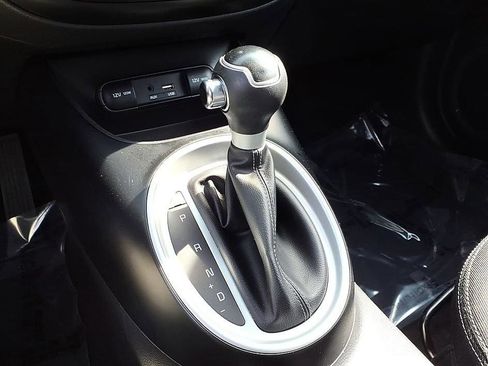 Used 2018 Kia Soul + image 24