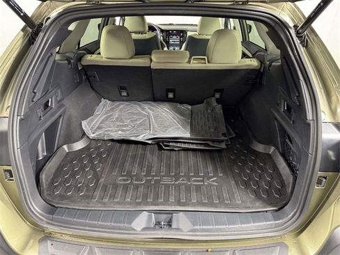 Used 2025 Subaru Outback Premium image 14