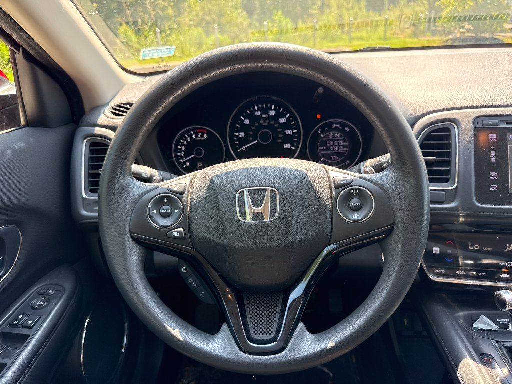 Used 2016 Honda HR-V EX image 19