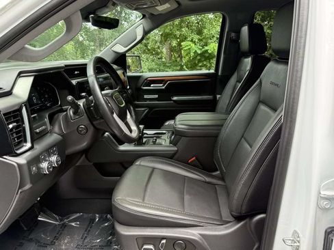 Certified 2023 GMC Sierra 1500 Denali w/ Technology Package AWD/4WD image 11
