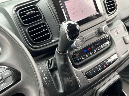 Used 2025 RAM ProMaster 2500 w/ Convenience Group FWD image 27