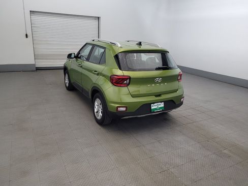 Used 2020 Hyundai Venue SEL w/ Convenience Package FWD image 5