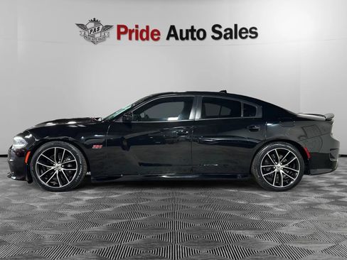 Used 2018 Dodge Charger R/T Scat Pack RWD image 4