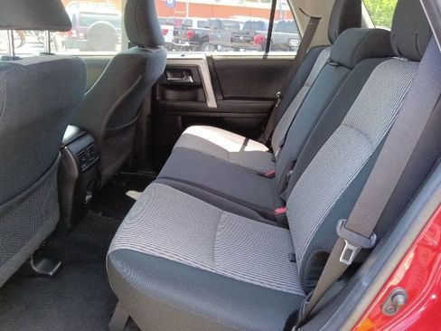Used 2024 Toyota 4Runner SR5 AWD/4WD image 27