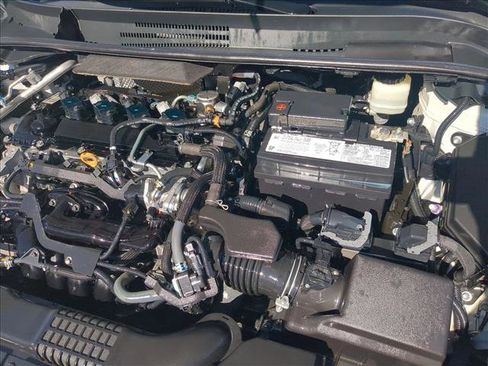 Used 2021 Toyota Corolla SE image 21