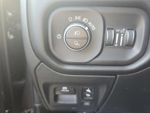 New 2026 RAM 1500 Big Horn AWD/4WD image 23