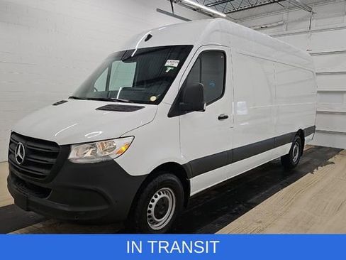 Used 2023 Mercedes-Benz Sprinter 2500 image 1