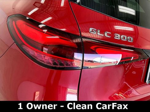 Used 2024 Mercedes-Benz GLC 300 4MATIC image 28