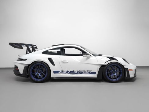 Certified 2025 Porsche 911 GT3 RS RWD image 13