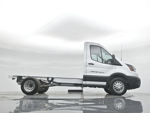 New 2026 Ford Transit 350 RWD image 39