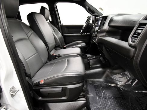 Used 2022 RAM 2500 Tradesman AWD/4WD image 18