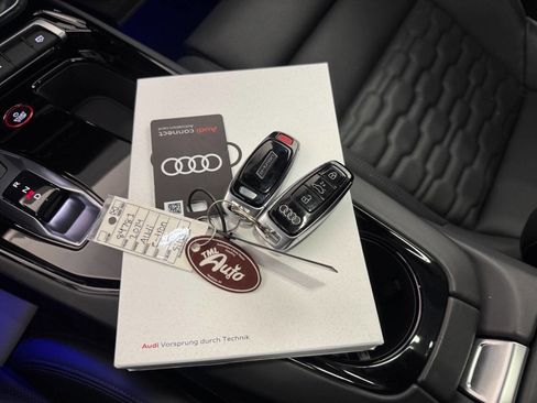 Used 2024 Audi e-tron GT Premium Plus w/ Performance Package image 62