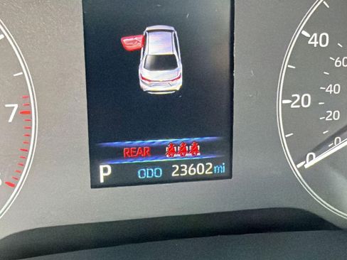 Used 2024 Toyota Corolla SE FWD image 16