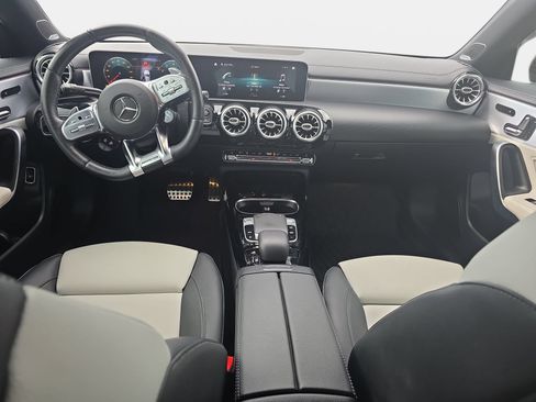 Used 2020 Mercedes-Benz CLA 35 AMG 4MATIC image 9