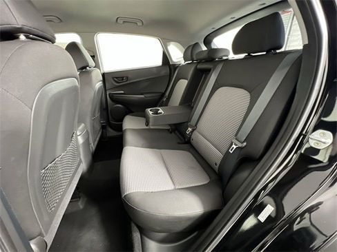 Used 2019 Hyundai Kona SE w/ Cargo Package image 24
